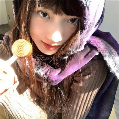 漂亮男孩直播中